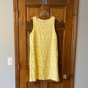 Elegant Yellow Lace Mini Dress